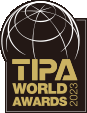 TIPA WORLD AWARDS 2023 BEST STANDARD ZOOM LENS FE 20-70mm F4 G�iSEL2070G�j