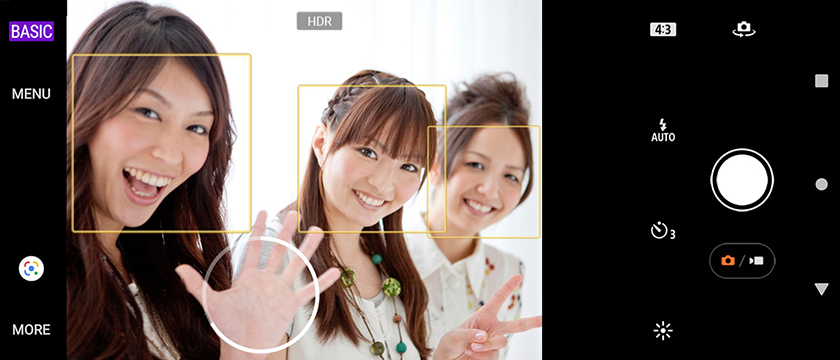 手のひらを検知して、自動で撮影を開始します
